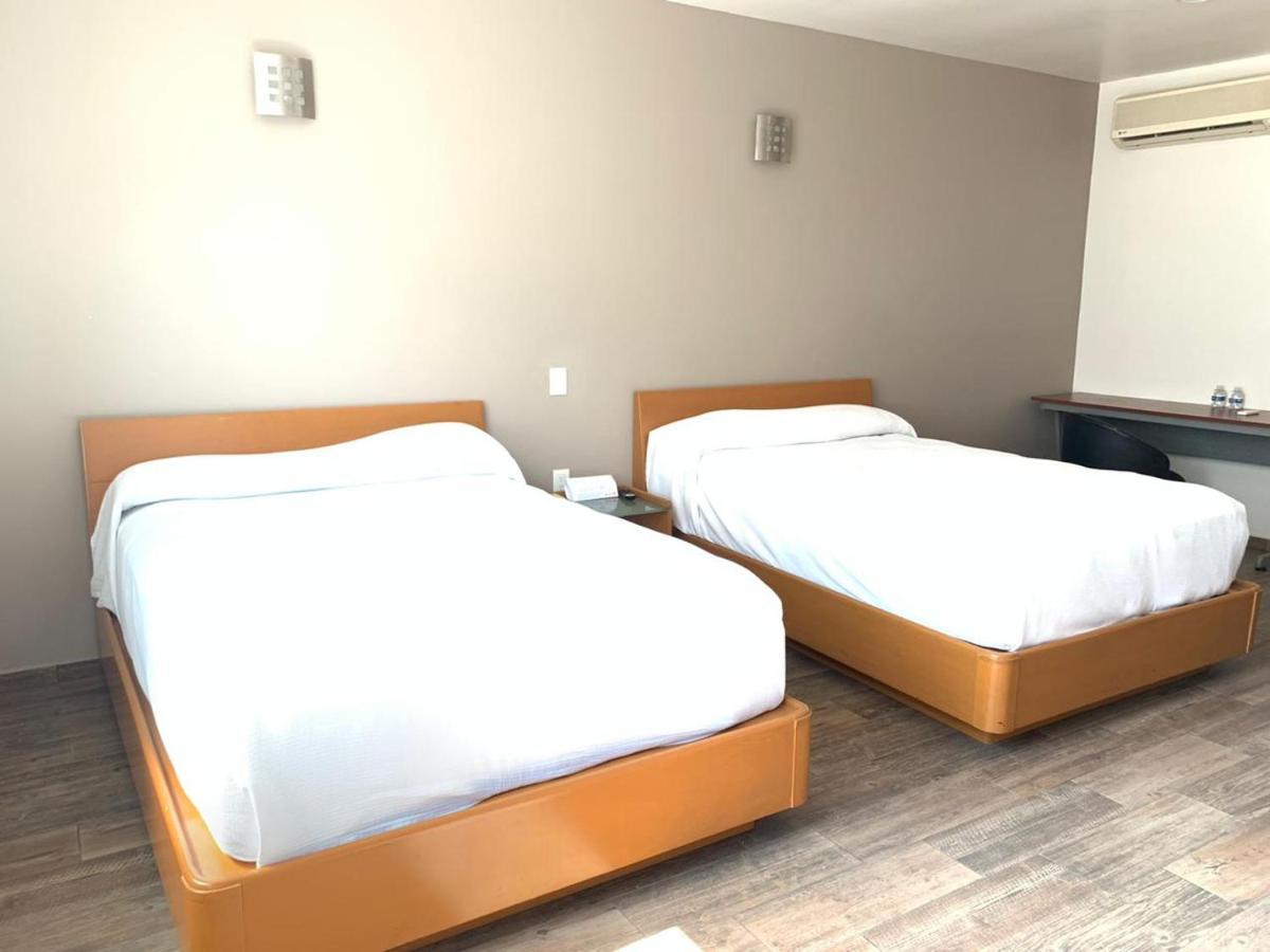 Hotel Alcazar Poza Rica Εξωτερικό φωτογραφία